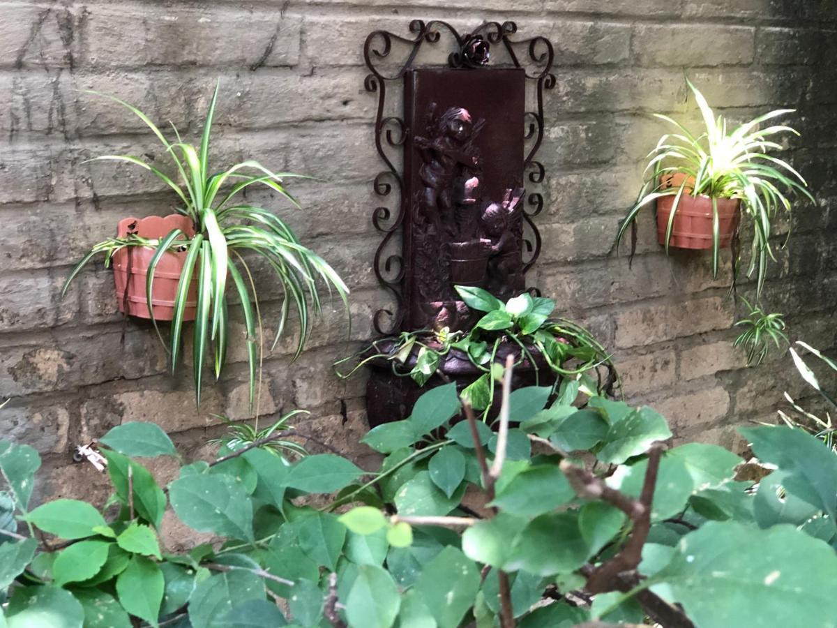 Casa Del Retono Bed & Breakfast Tlaquepaque Bagian luar foto